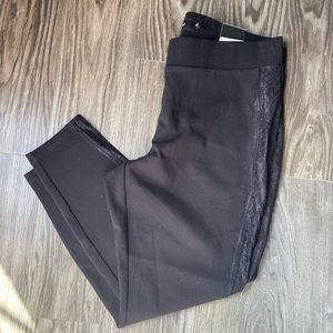 NEW! Torrid leggings with lace sides